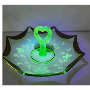 Vintage Uranium Glass Handled Tray Heart Handle Gold Rim Glows Under UV